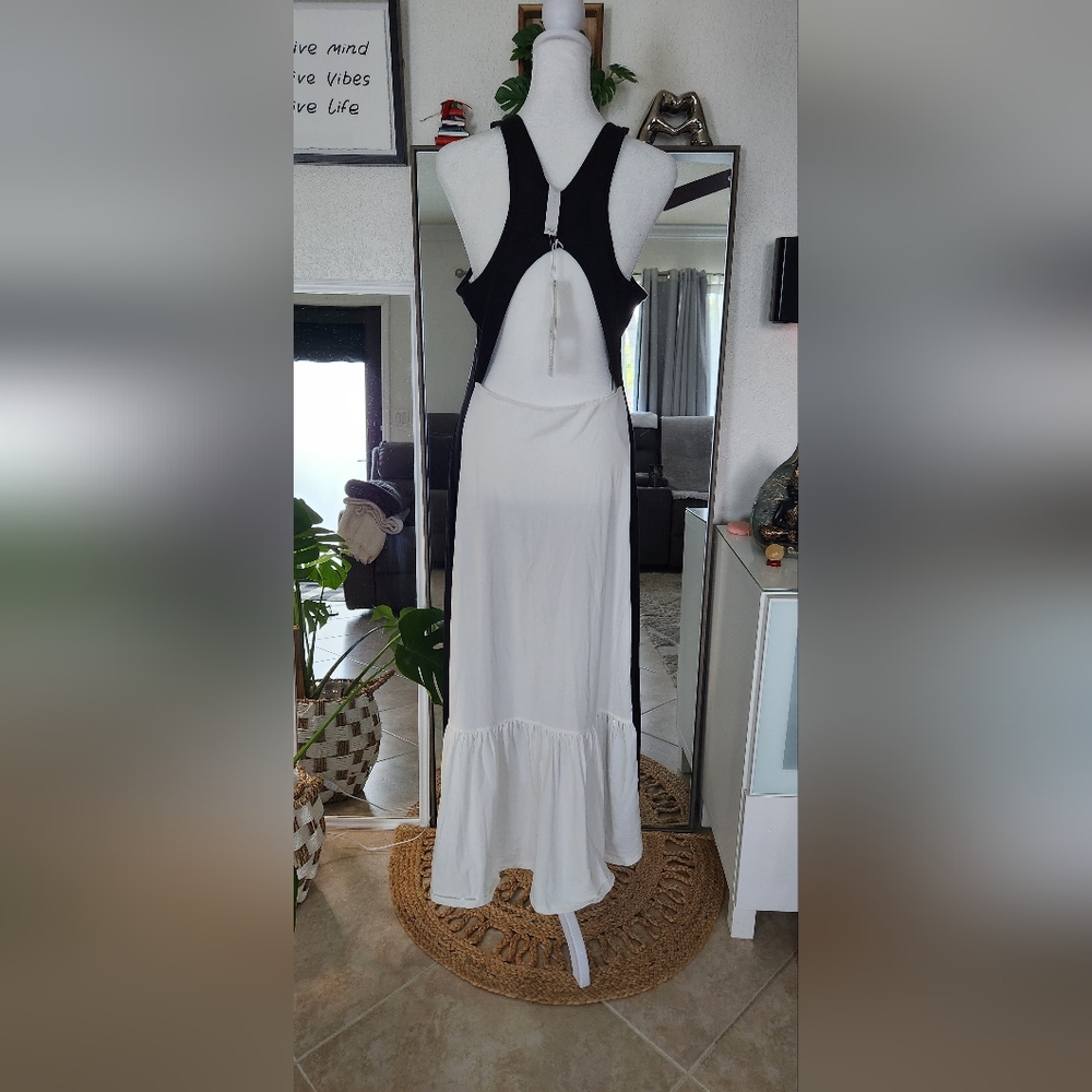 Daily Practice Colorblock Racer Midi Dress - Picture 5 of 8